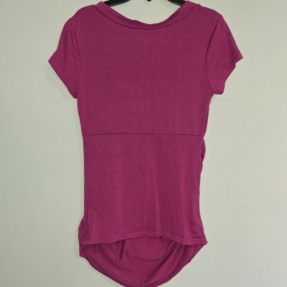 Goddess Maternity Berry Pink T-shirt Size Small V neck Ruched Sides - Picture 2 of 5